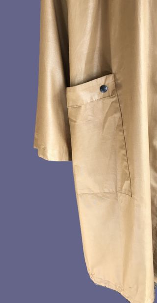 Gabardina holgada 