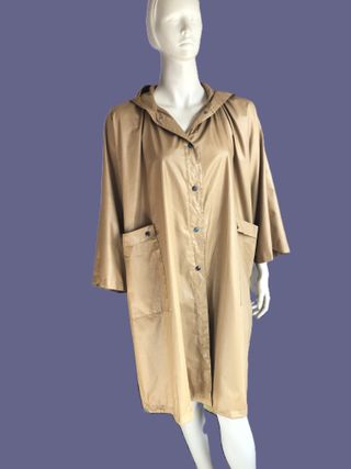 Gabardina holgada 