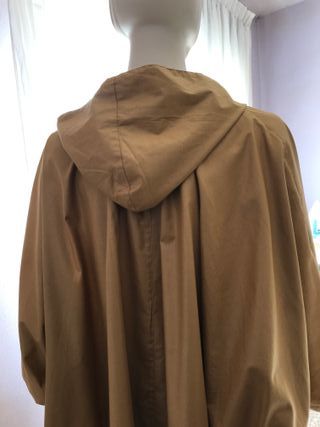 Gabardina holgada 