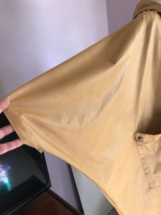 Gabardina holgada 