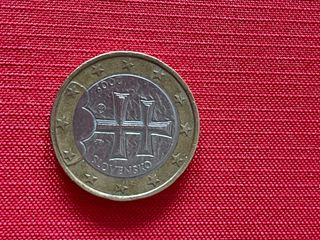 Moneda cruz carabaca