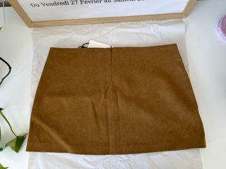 Mini falda ante marrón