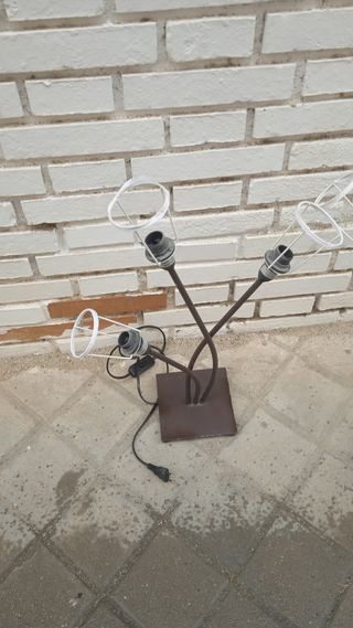 Lampara sobremesa forja con 3 puntos luz vintage