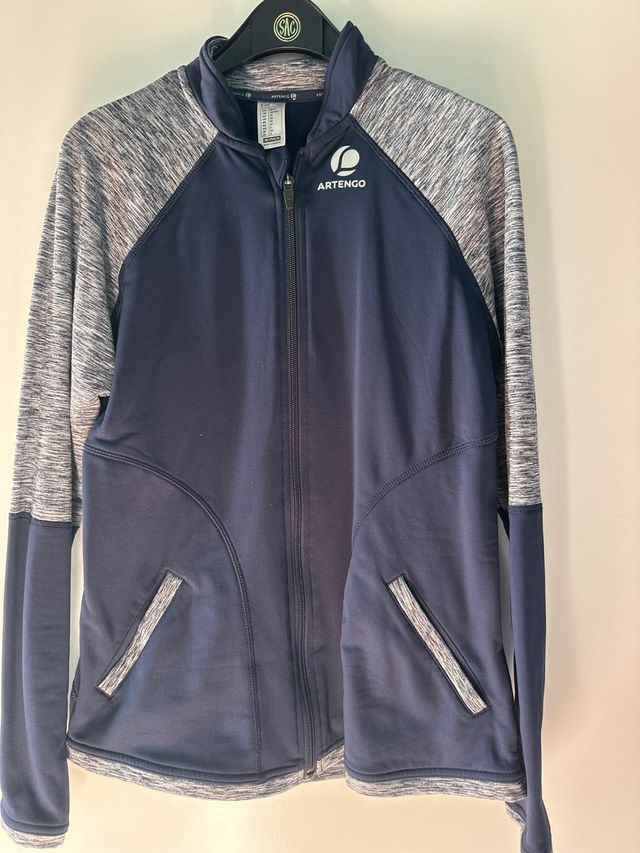 Chaqueta deporte Artengo. Tenis