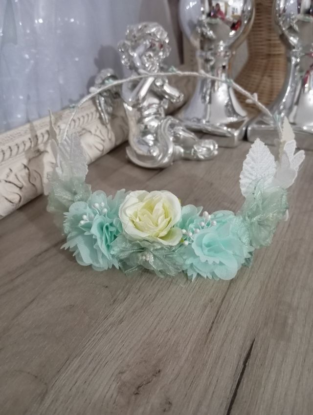 Tocado comunión,mirá mí perfil.