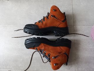Botas de monte. Chirucas.Gore-tex
