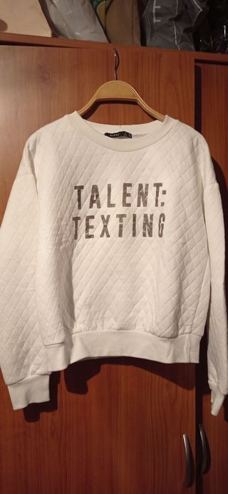 Sudadera acolchada Bershka