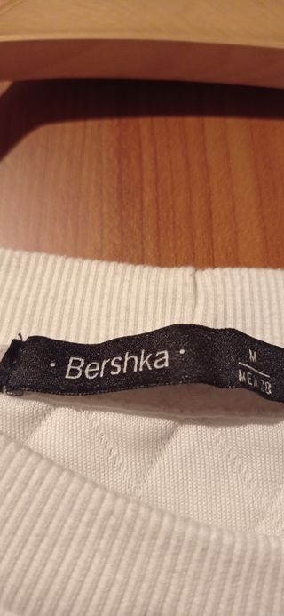 Sudadera acolchada Bershka