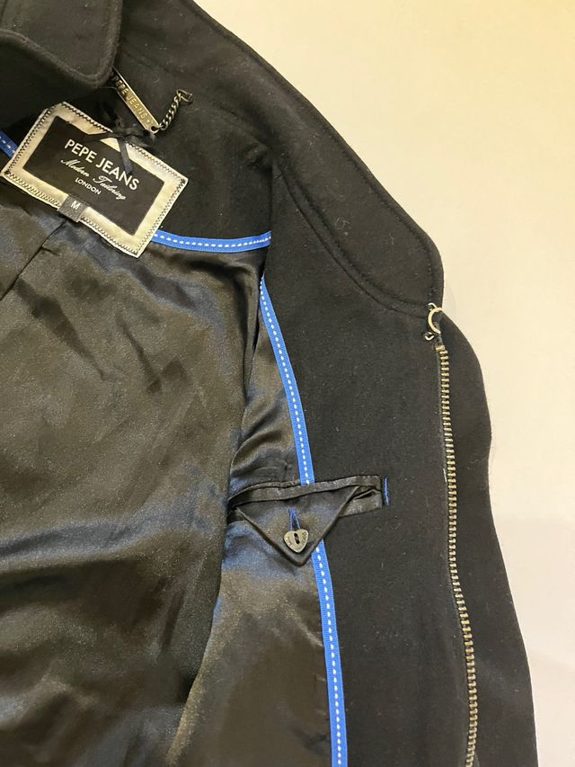 Chaqueta negra Pepe jeans“