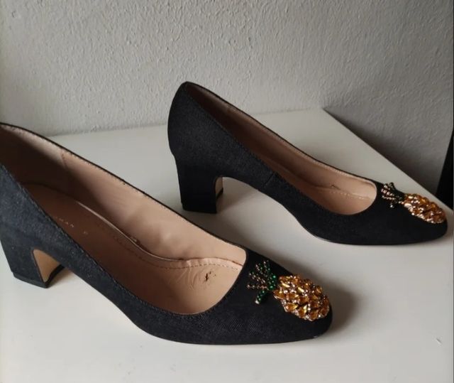 Tacones ZARA