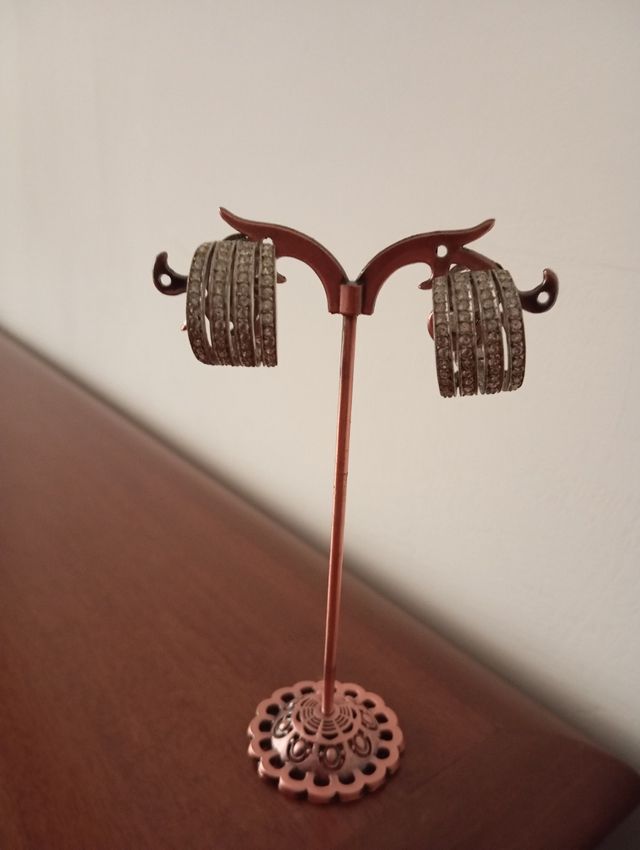 Orecchini con clips e strass