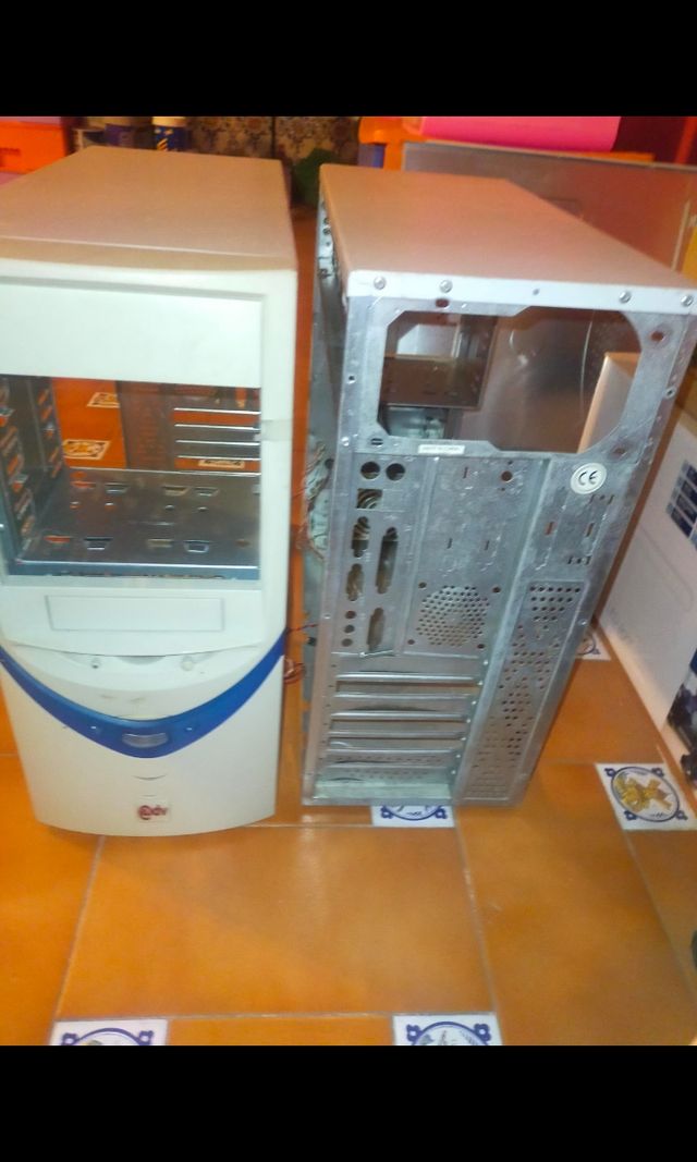 Carcasas PC.