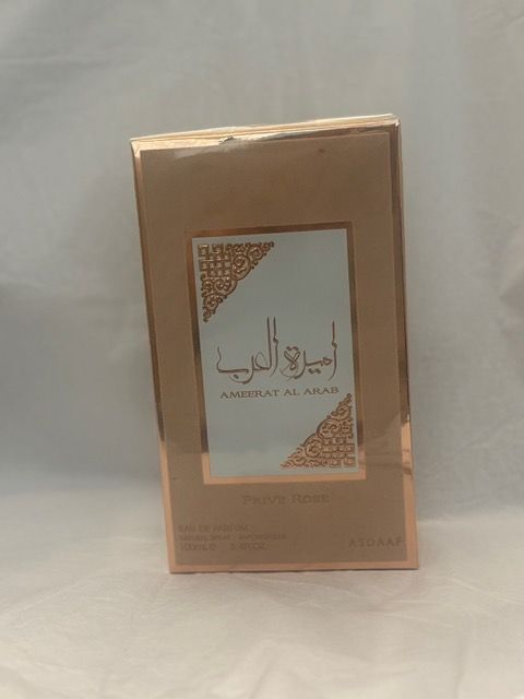 Perfume Ameerat Al Arab Prive Rose.