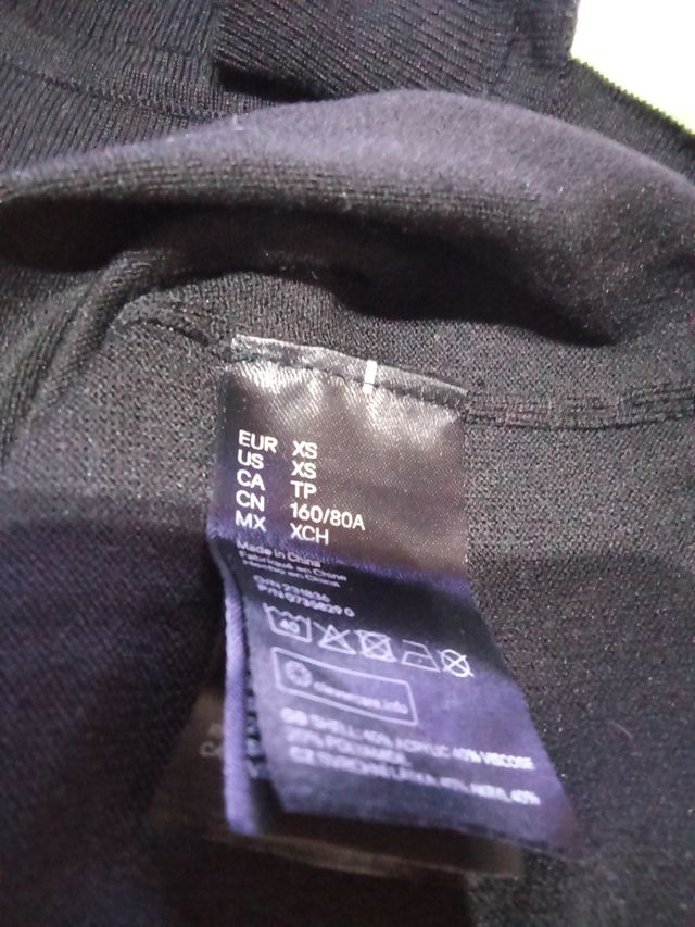 Jersey negro punto 