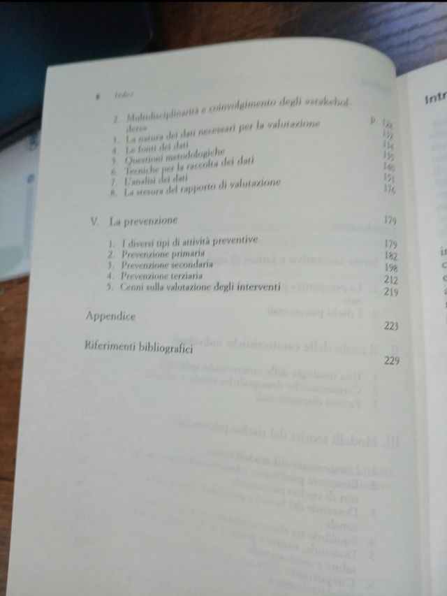 Stress e rischi psicosociali nelle organizzazioni. Valutare e controllare i fattori dello stress lavorativo