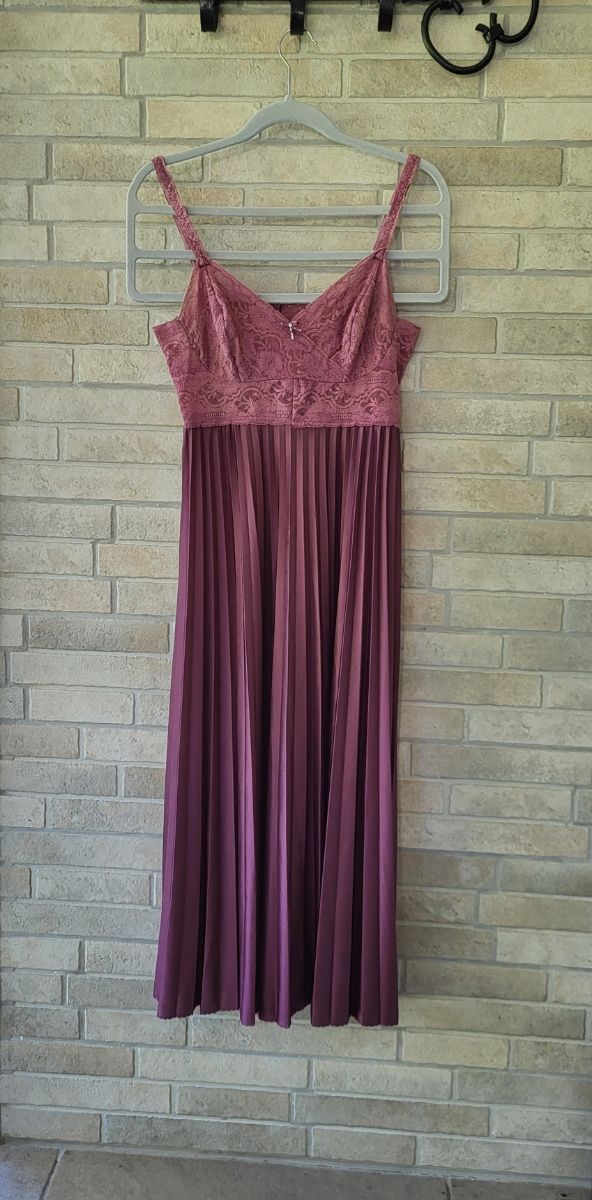 Camisón de tirantes largo T 44