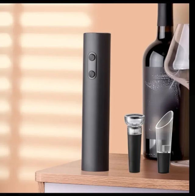 Set apri bottiglie di vino elettrico