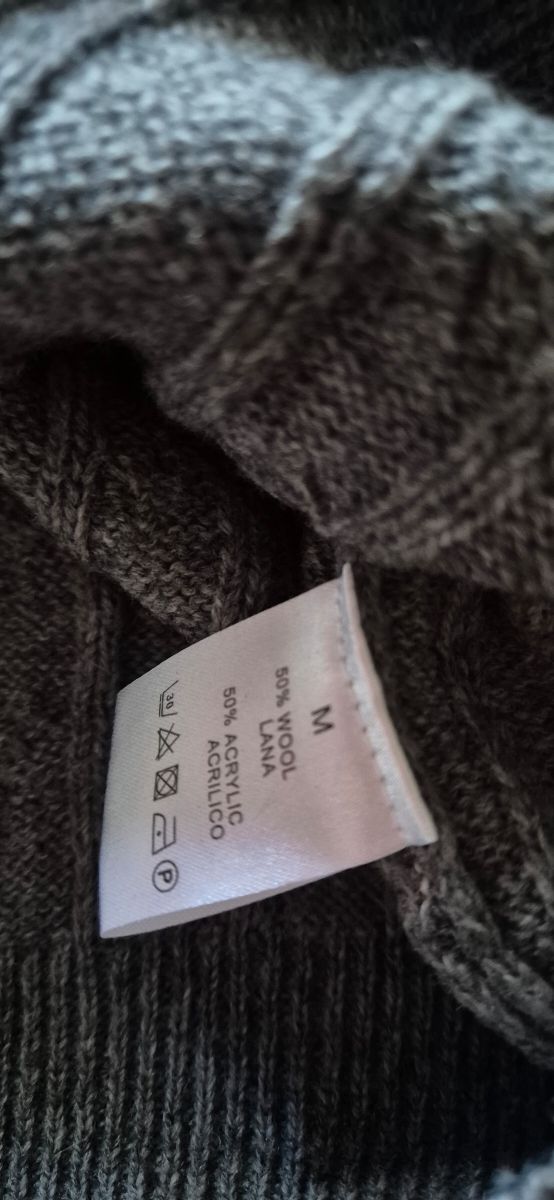 Maglioncino Enrico coveri M scollo a V