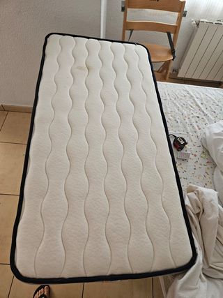 Cuna madera con colchon