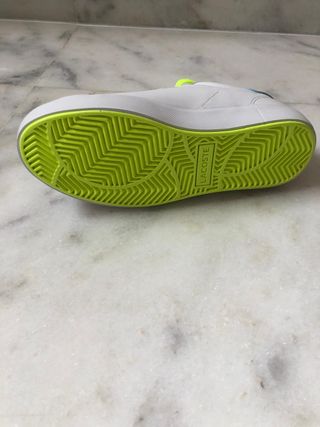 Zapatos LACOSTE de NIÑA