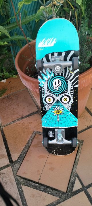 Skates