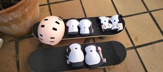 Skates