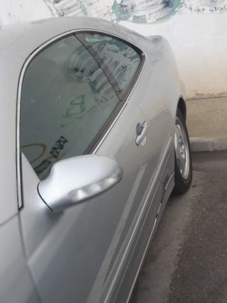 Mercedes-Benz  CLK 2001