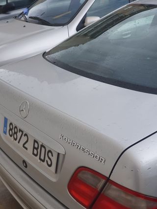 Mercedes-Benz  CLK 2001