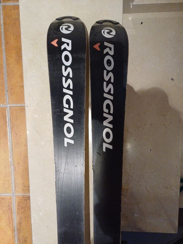 Skis
