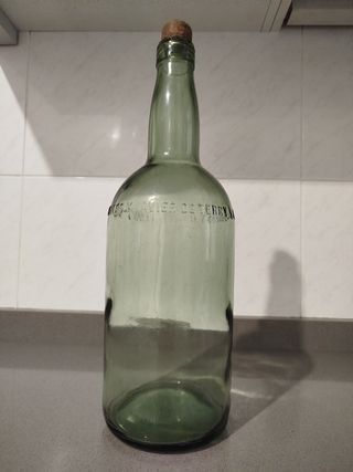 Botella Vintage "Carlos y Javier de Terry S.L."