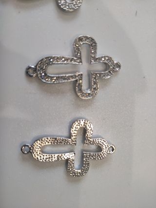 Abalorio cruz plata