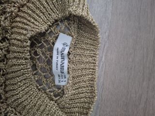 Jersey dorado fiesta. Stradivarius. Talla S