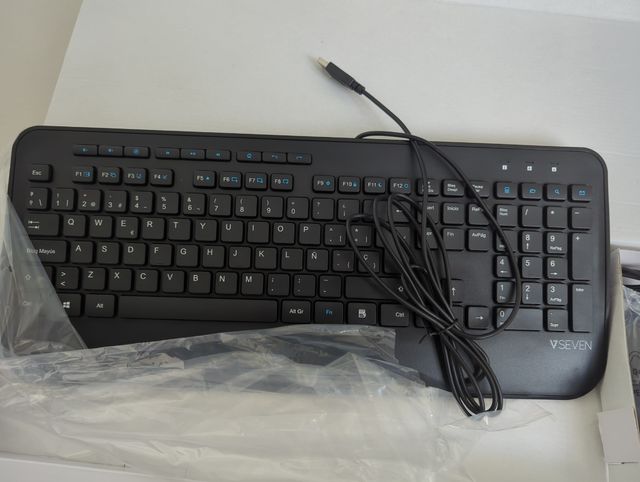 Teclado y ratón de PC ordenador nuevo