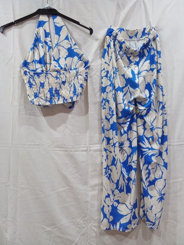 Conjunto de verano top y pantalón 