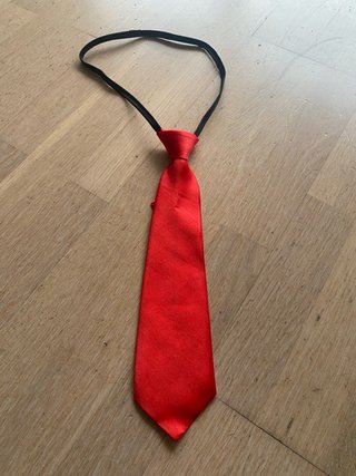 Corbata diafraz roja