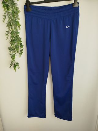CHANDAL NIKE TALLA S, COMO NUEVO