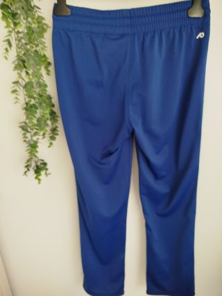 CHANDAL NIKE TALLA S, COMO NUEVO