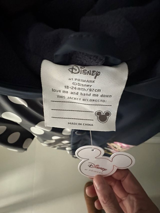 Chubasquero mono minnie primark