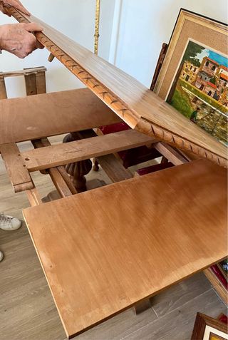 Mesa comedor antigua