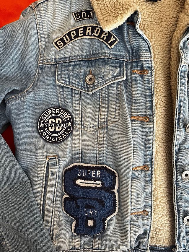 Cazadora vaquera con borreguito Superdry