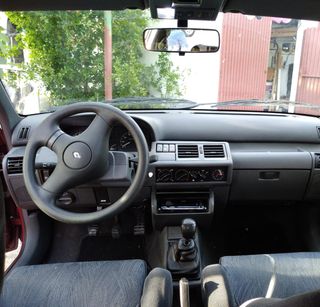 Renault Clio 1998