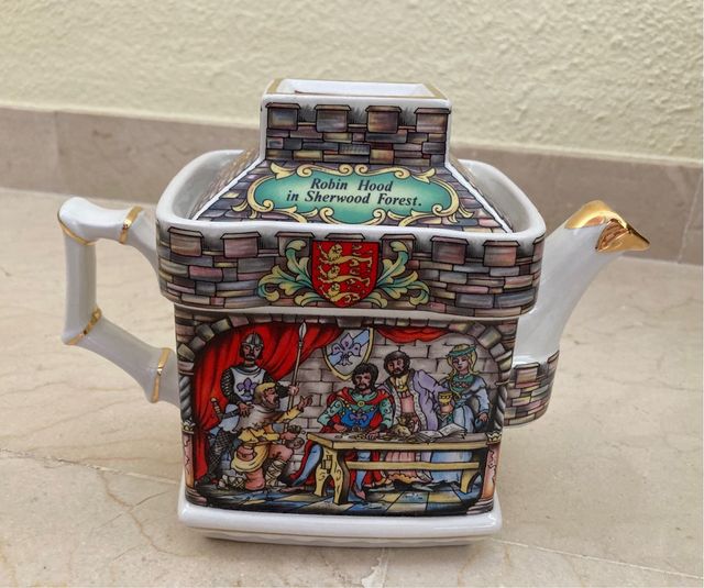 Tetera de porcelana. Sadler. Robin Hood.