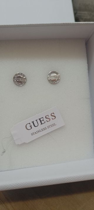 Pendientes Guess 