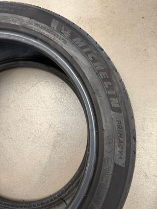 Neumatico Michelin  225/45 R17
