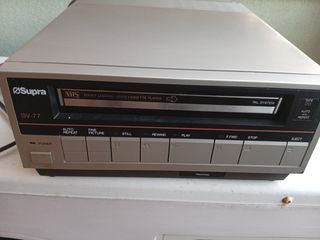 Videoregistratore VHS 