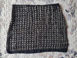 Minifalda con avalorios