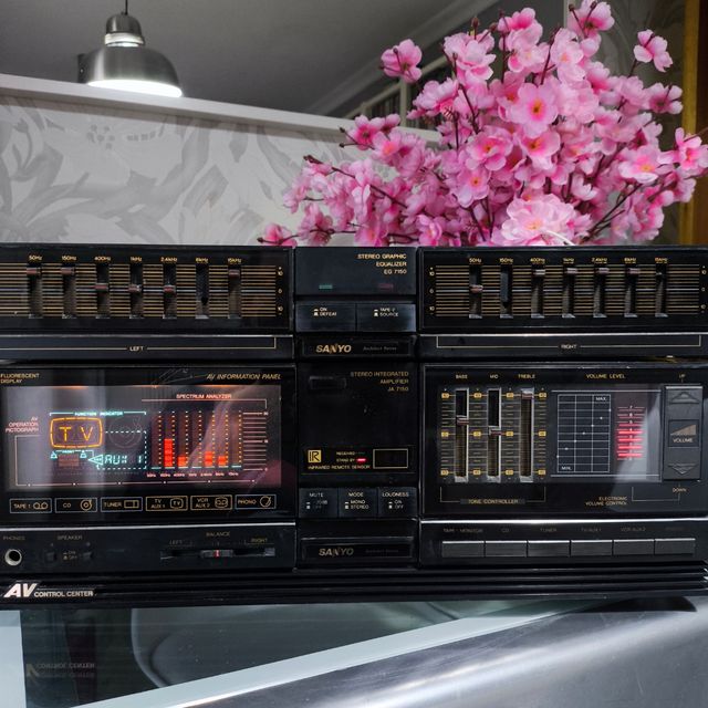 Amplificatore Sanyo JA7150