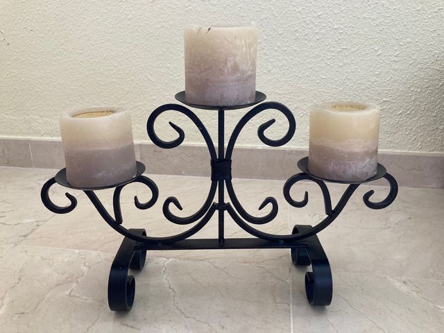 Candelabro de forja. Centro de mesa.