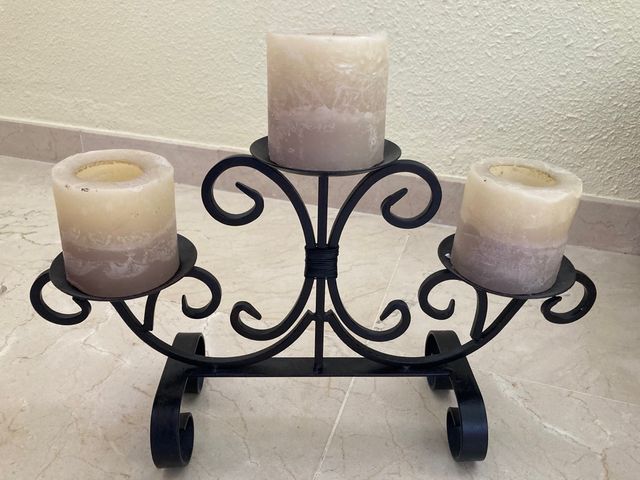 Candelabro de forja. Centro de mesa.