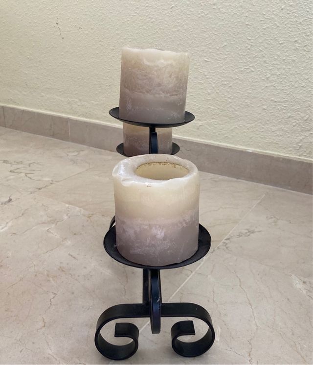 Candelabro de forja. Centro de mesa.